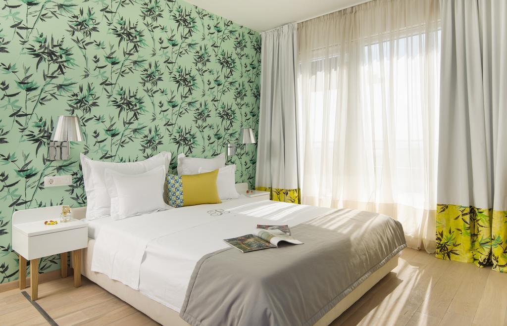 Suite Attico con 2 Camere da Letto e Vista Mare